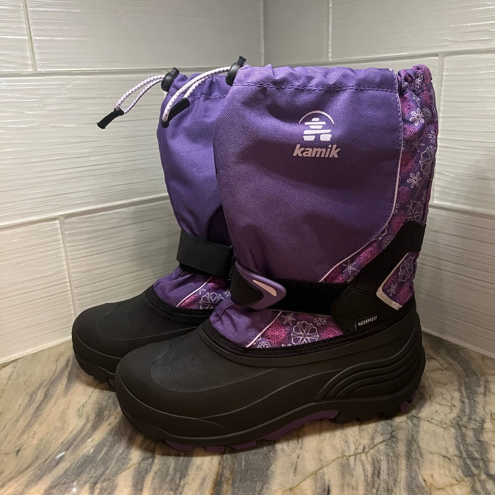 HOST PICK! Kamik Women's Rocket Purple Black Winter Snow Boots Size 7